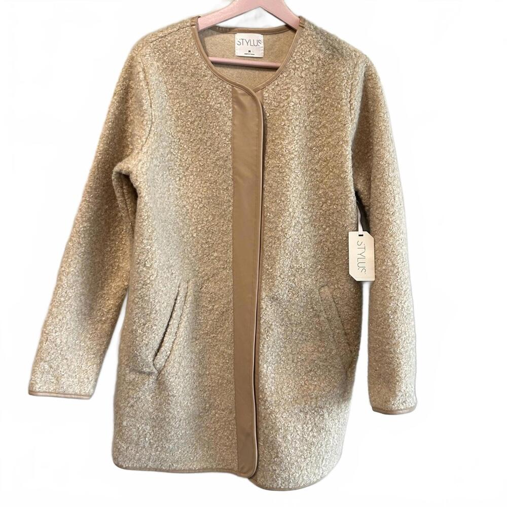Stylus Sherpa Look Camel Cream/Tan Jacket w/ Faux Leather Trim | Size Medium NWT